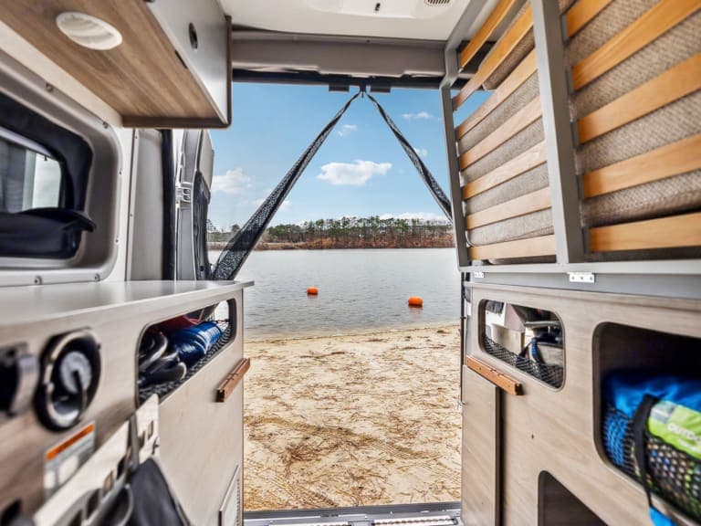 Winnebago Solis Pocket #2